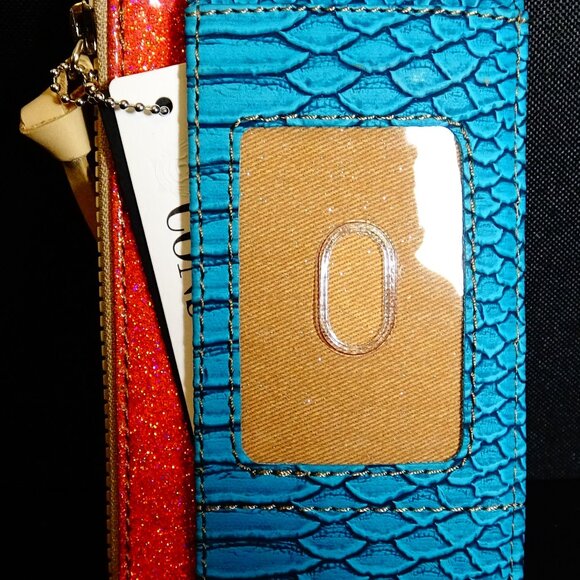 NEW Consuela Indy Card Organizer - Picture 6 of 9